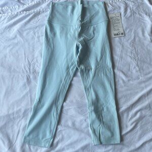 NWT lululemon Align™ High-Rise Crop 21" - Size 8